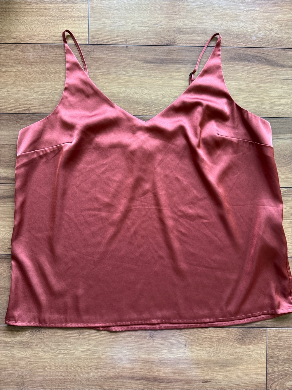 Banana Republic Rust silky Tank L